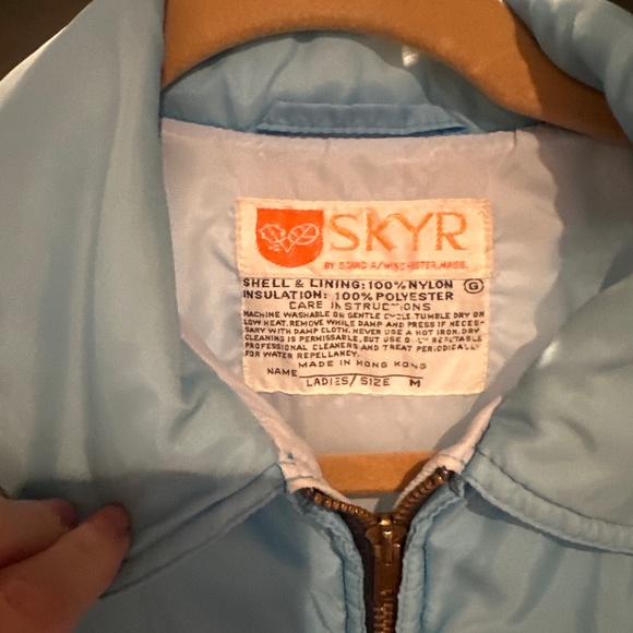 Vintage powder blue belted nylon ski jacket - Picture 3 of 8